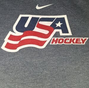 2013 Nike USA Hockey Shirt Vintage Tee